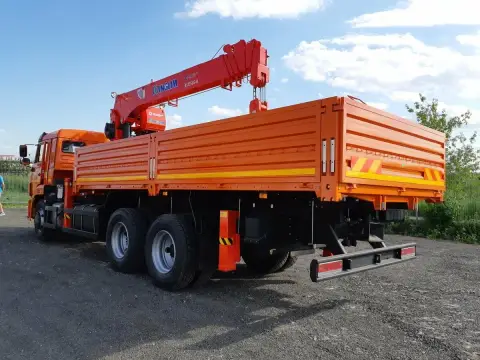 Аренда манипулятора Тосно. Без выходных