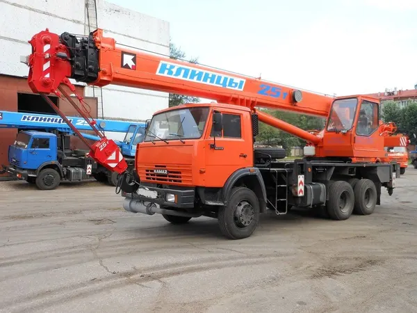 Автокран 25 тонн в аренду. Кран 25 тонн заказать