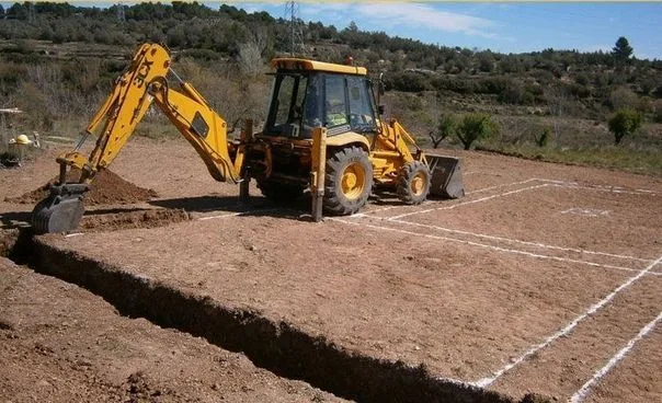 Кировск заказать экскаватор погрузчик в аренду