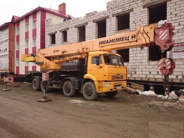 Васкелово аренда крана. Автокран Васкелово аренда