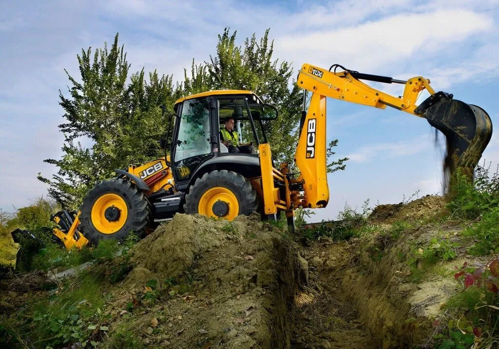 Аренда экскаватора погрузчика Ириновка срочно